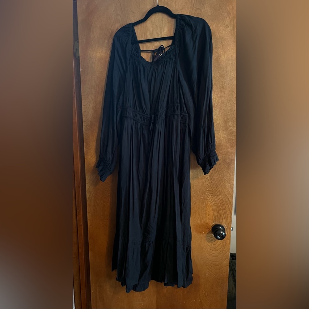 Ava & Viv Black Long Sleeve Dress